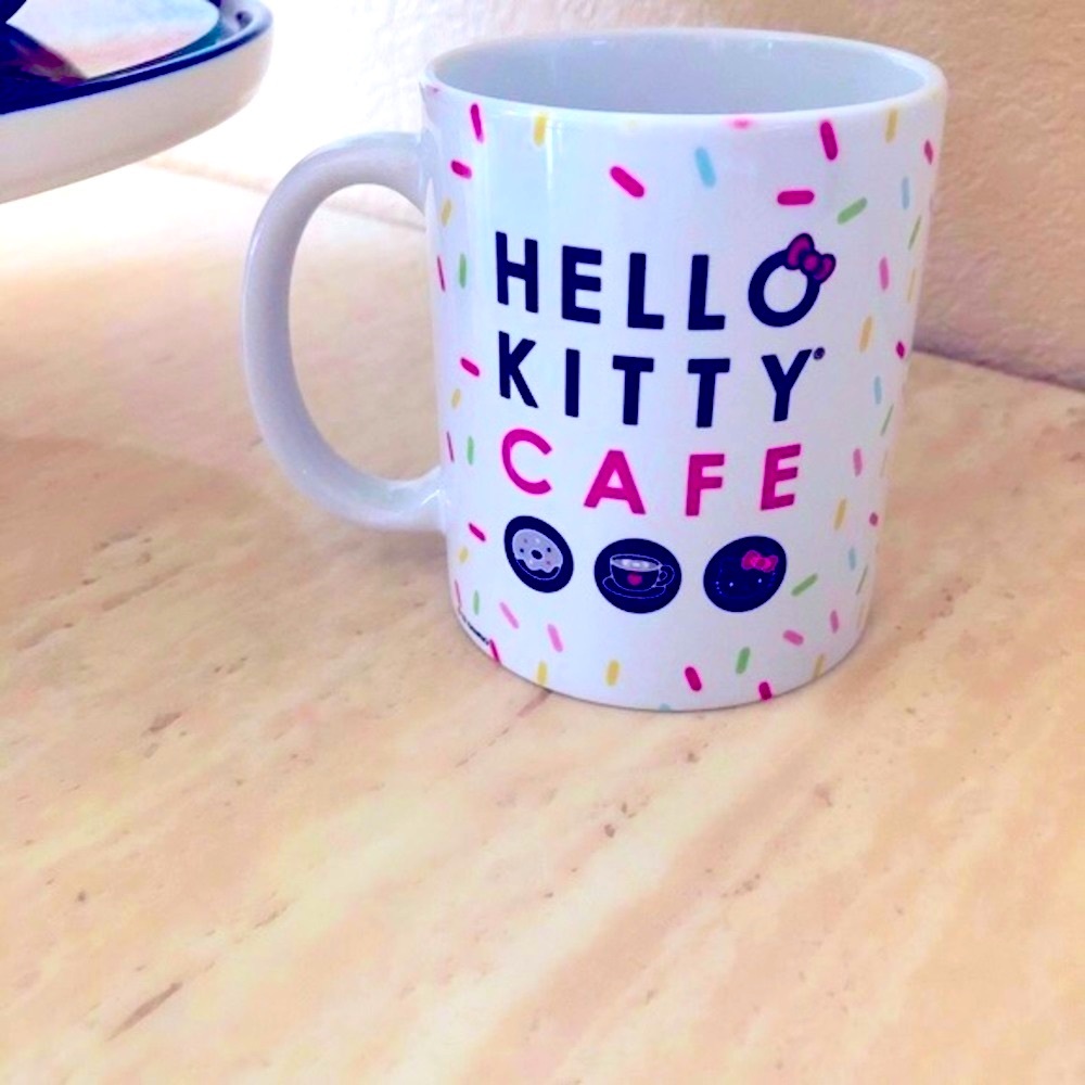 Hello Kitty Cafe Las Vegas Exclusive Sprinkled Mug - Picture 2 of 4